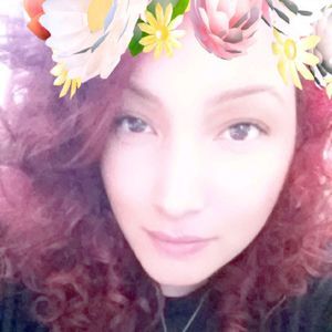 Meet your Posher, Edynette